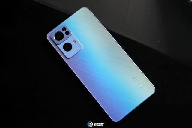 opporeno7pro参数配置(opporeno7pro测评报告)