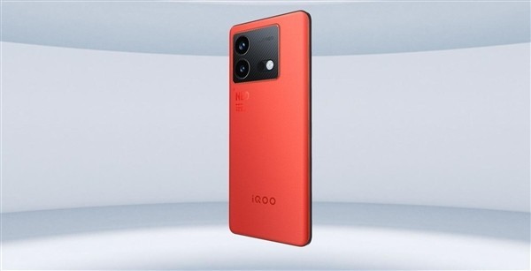 iQOO Neo8成2000元档最火骁龙8+机型