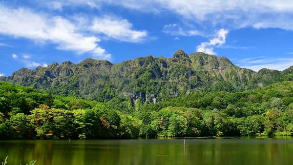 山水风景图片(山水风景图片高清大图)