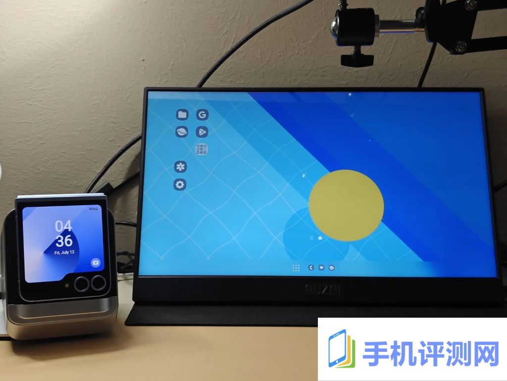 三星 Galaxy Z Flip6 手机虽不支持 DeX，但可强制启用桌面模式